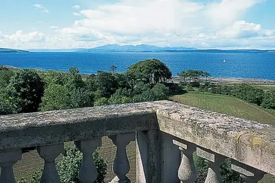 Image de 1 chambres à coucher à Skelmorlie, near Largs