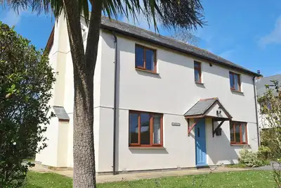 Image de 4 chambres à coucher à Marhamchurch, near Bude
