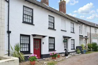 Image de 3 chambres à coucher à Lympstone, near Exmouth