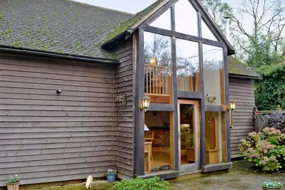 Image de 2 chambres à coucher à Monkwood, near Alresford