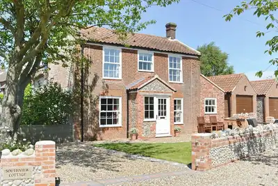 Image de 2 chambres à coucher à West Beckham, near Sheringham