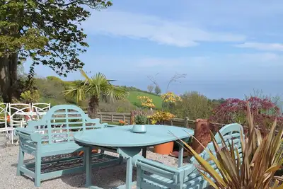 Image de 2 chambres à coucher à Maidencombe, near Torquay