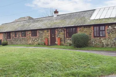 Image de 3 chambres à coucher à Shorwell