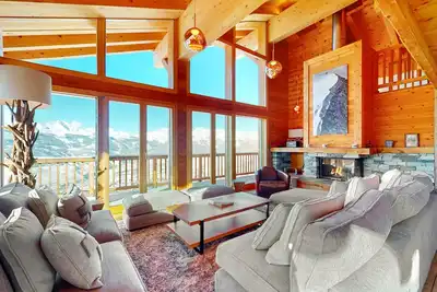 Egg Sauna & Luxury chalet 16 pers