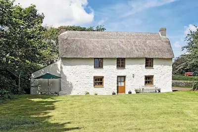 Image de 3 chambres à coucher à Rosudgeon, near Marazion