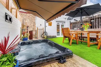 Image de Harbour Hideaway circa 1750