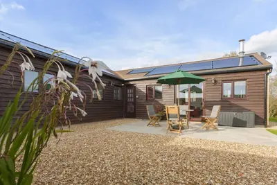 Image de 2 chambres à coucher à Wool, near Wareham