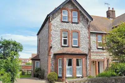 Image de 3 chambres à coucher à Sheringham