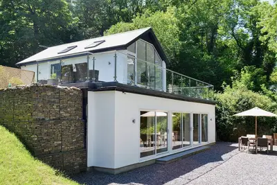 Image de 3 chambres à coucher à Berrynarbor, near Ilfracombe