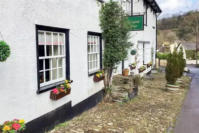 Image de 3 chambres à coucher à Winsford, near Dulverton