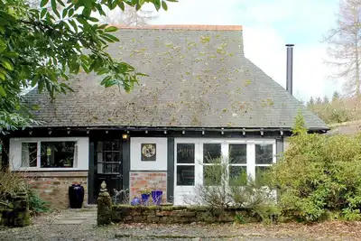 Image de 2 chambres à coucher à Shandon, near Loch Lomond