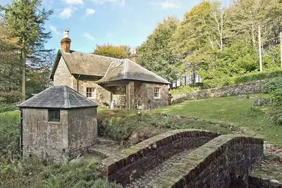 Image de Gardener's Cottage-Uxt