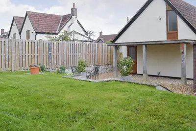 Image de 2 chambres à coucher à Wedmore, near Cheddar