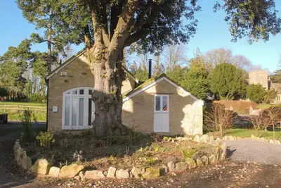 Image de 1 chambres à coucher à Fifehead Magdalen, near Gillingham