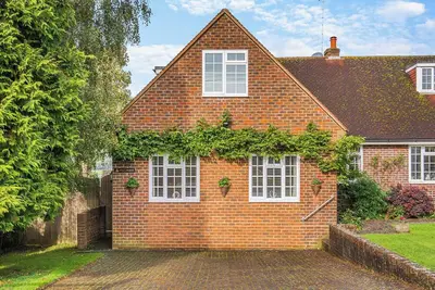 Image de 2 chambres à coucher à Findon, near Worthing