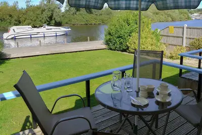 Image de 2 chambres à coucher à Brundall, near Norwich