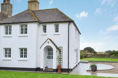 Image de 3 chambres à coucher à Kingsdown, near Deal