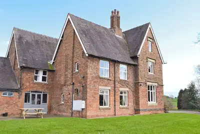 Image de 8 chambres à coucher à Somersal Herbert, Ashbourne