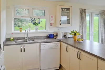 Image de 4 chambres à Edmonton, près de Wadebridge