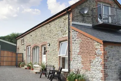 Image de 3 chambres à coucher à Llanddarog, near Carmarthen