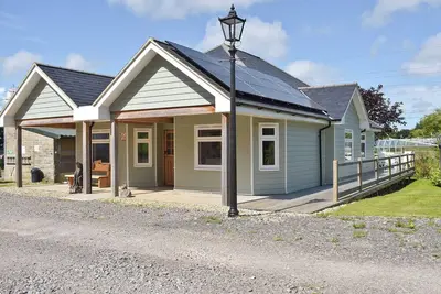 Image de Red Squirrel Lodge - Ukc677