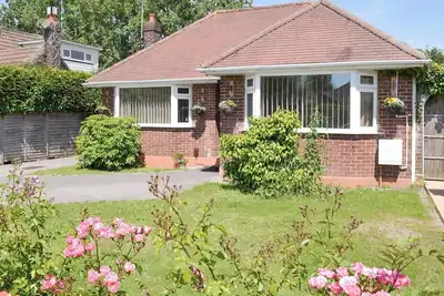 Image de 1 chambres à coucher à Broadstone, near Bournemouth