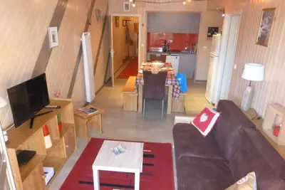 Image de bel appartement 8 couchages plein centre station 2 chambres équpé Wifi