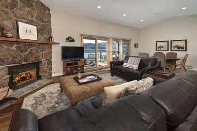 Image de Superbes vues directes sur le lac Dillon depuis ce condo au dernier étage