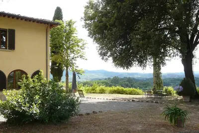 Image de Villa toscane avec vue panoramique - près de Florence, Sienne et Arezzo