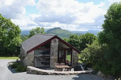 Image de 2 chambres à coucher à near Criccieth