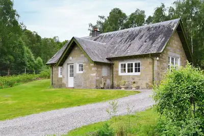 Image de 1 chambres à coucher à Ceannacroc