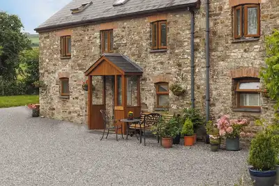 Image de 2 chambres à coucher à Llanybri, near Carmarthen