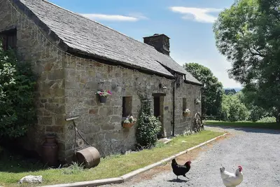 Image de 2 chambres à coucher à Glynarthen, near Aberporth