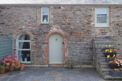 Image de 2 chambres à coucher à Three Crosses, Gower, Swansea