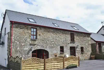 Image de 2 chambres à coucher à Glynarthen, near Cardigan