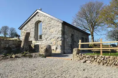 Image de 2 chambres à coucher à near Criccieth