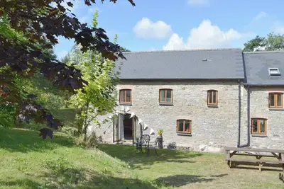 Image de 3 chambres à coucher à Llanybri, near Carmarthen