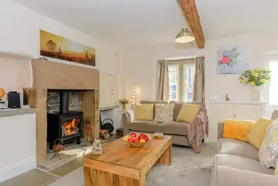 Image de 3 chambres à coucher à Ashford-in-the-Water, near Bakewell