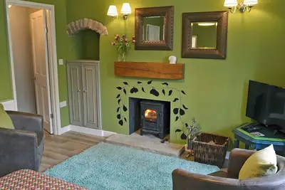 Image de 2 chambres à coucher à Tideswell, near Buxton