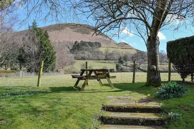 Image de 2 chambres à coucher à High Lorton, near Cockermouth