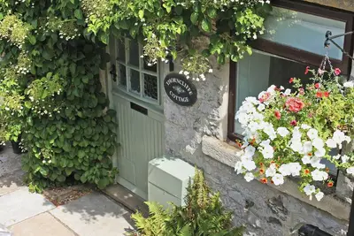 Image de 2 chambres à coucher à Tideswell, near Bakewell