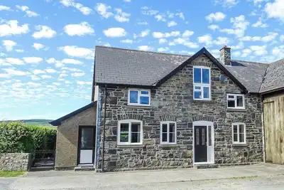 Image de 4 chambres hébergement à Rhayader
