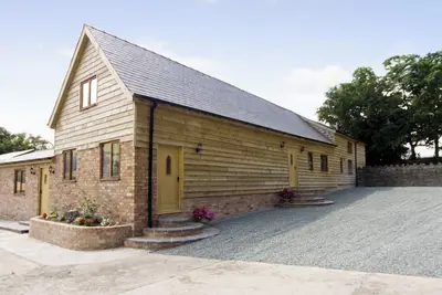 Image de 6 chambres à coucher à Newtown