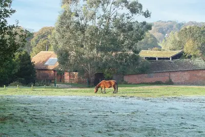 Image de 2 chambres à coucher à Shobley, Ringwood