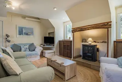 Image de 3 chambres à coucher à Branscombe