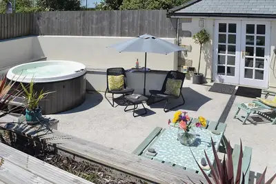 Image de 2 chambres à coucher à Numphra, near Penzance