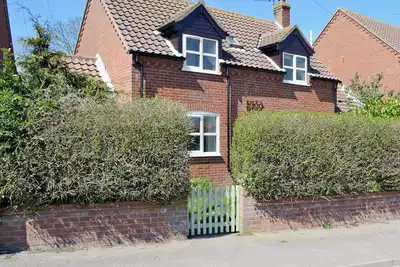 Image de 3 chambres à coucher à Sea Palling