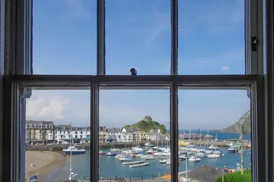 Image de 2 chambres hébergement à Ilfracombe
