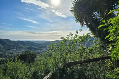 Image de Maison rustique pour 4 personnes en pleine nature mais proche des villes