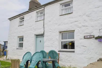 Image de 3 chambres à coucher à Rhiw, near Pwllheli